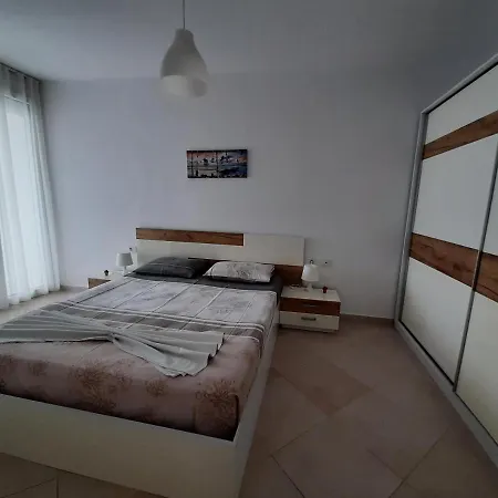 Apartment Kela