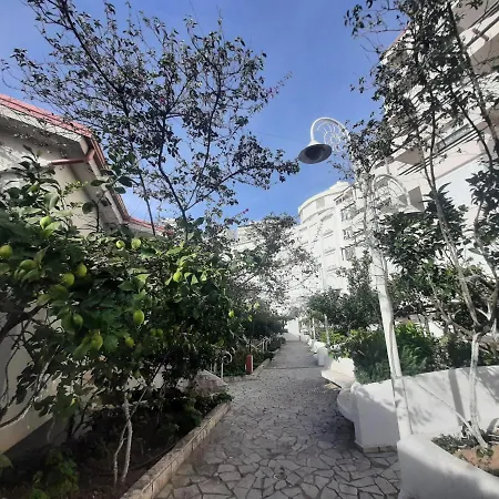 Kela Apartment Sarande