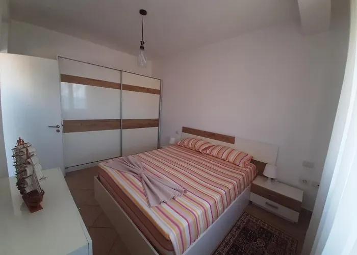 Kela Apartment *