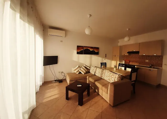 Kela Apartment *